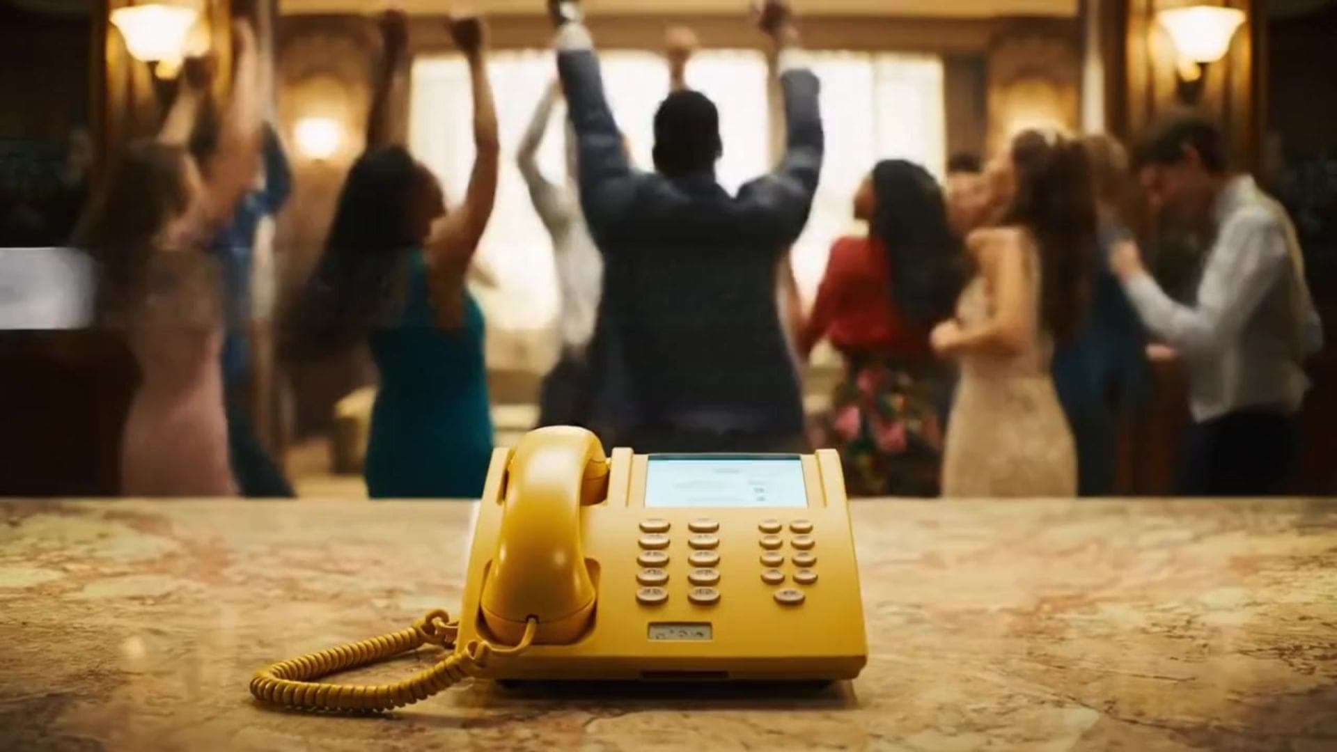 Hotel Rezeption mit Alveni AI – KI-gestützte Gästekommunikation in Aktion